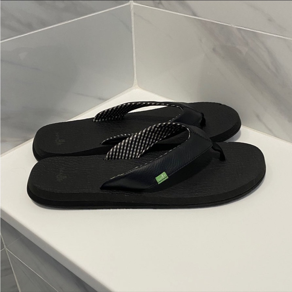 Sanuk Yoga May Flip Flops Women’s 11 Sandals Black
